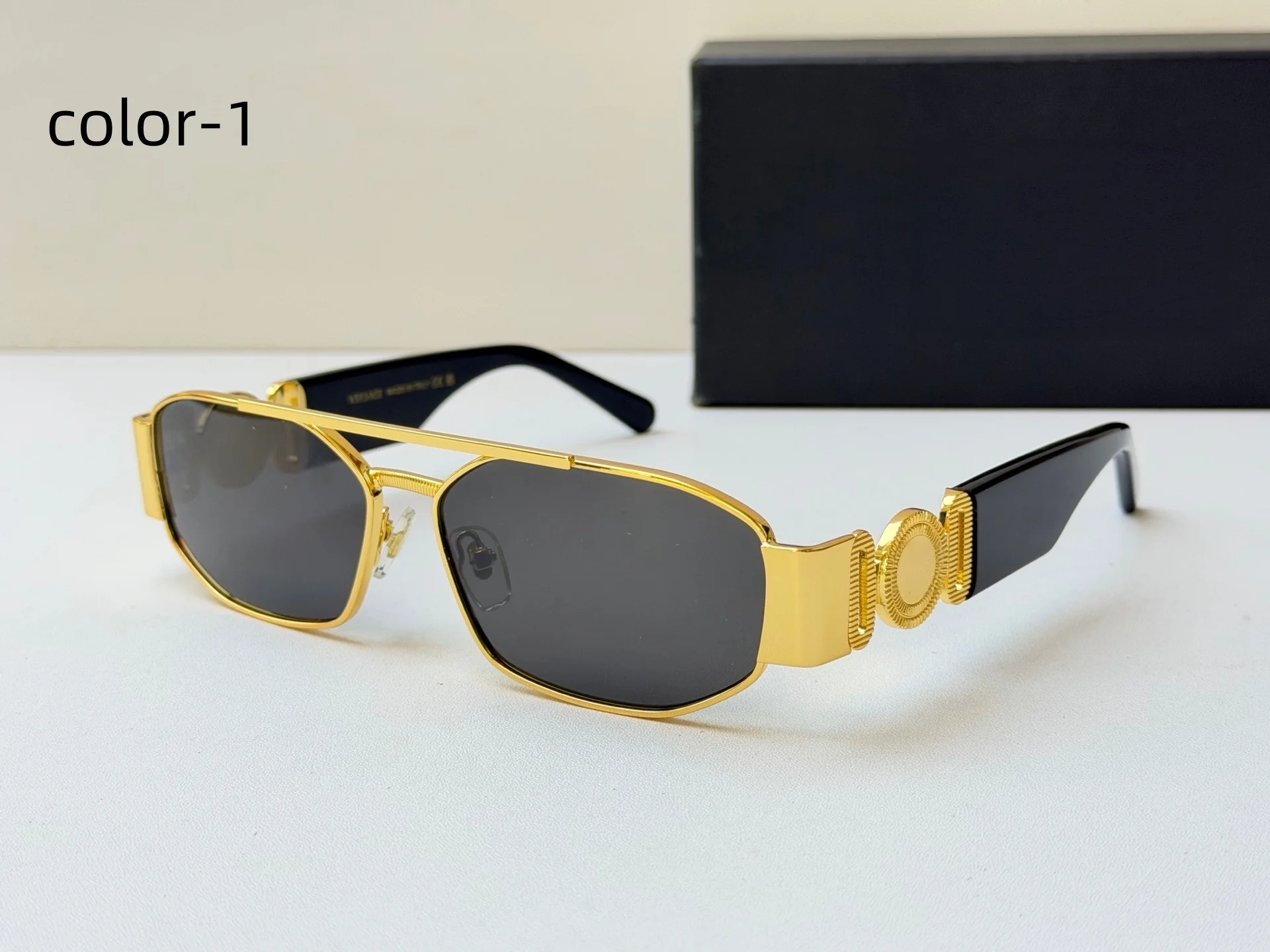 Men Retro Rectangle Sunglasses, Luxury-Style Metal Frame Geometric Decor Fashion Sun Glasses For Driving Daily Wear