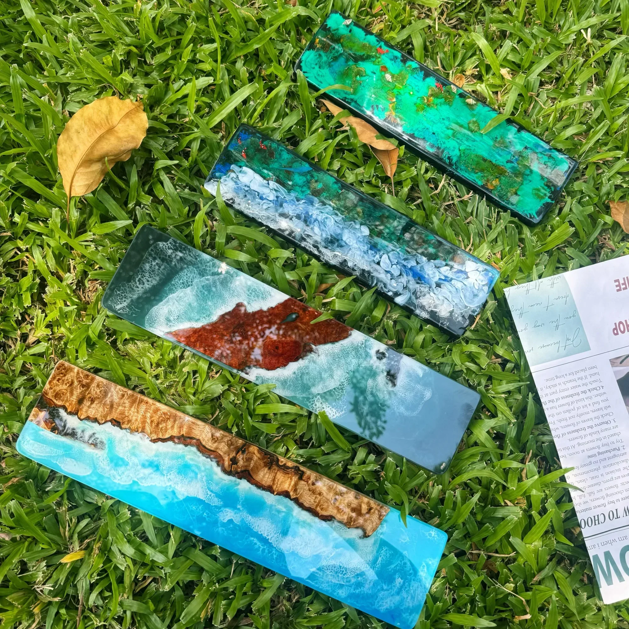 

Epomaker Palm Rest Custom Ocean Resin Wooden Wrist Rest Handmade Blue Palm Stress Mechanical Keyboard Accessories for Rainy75