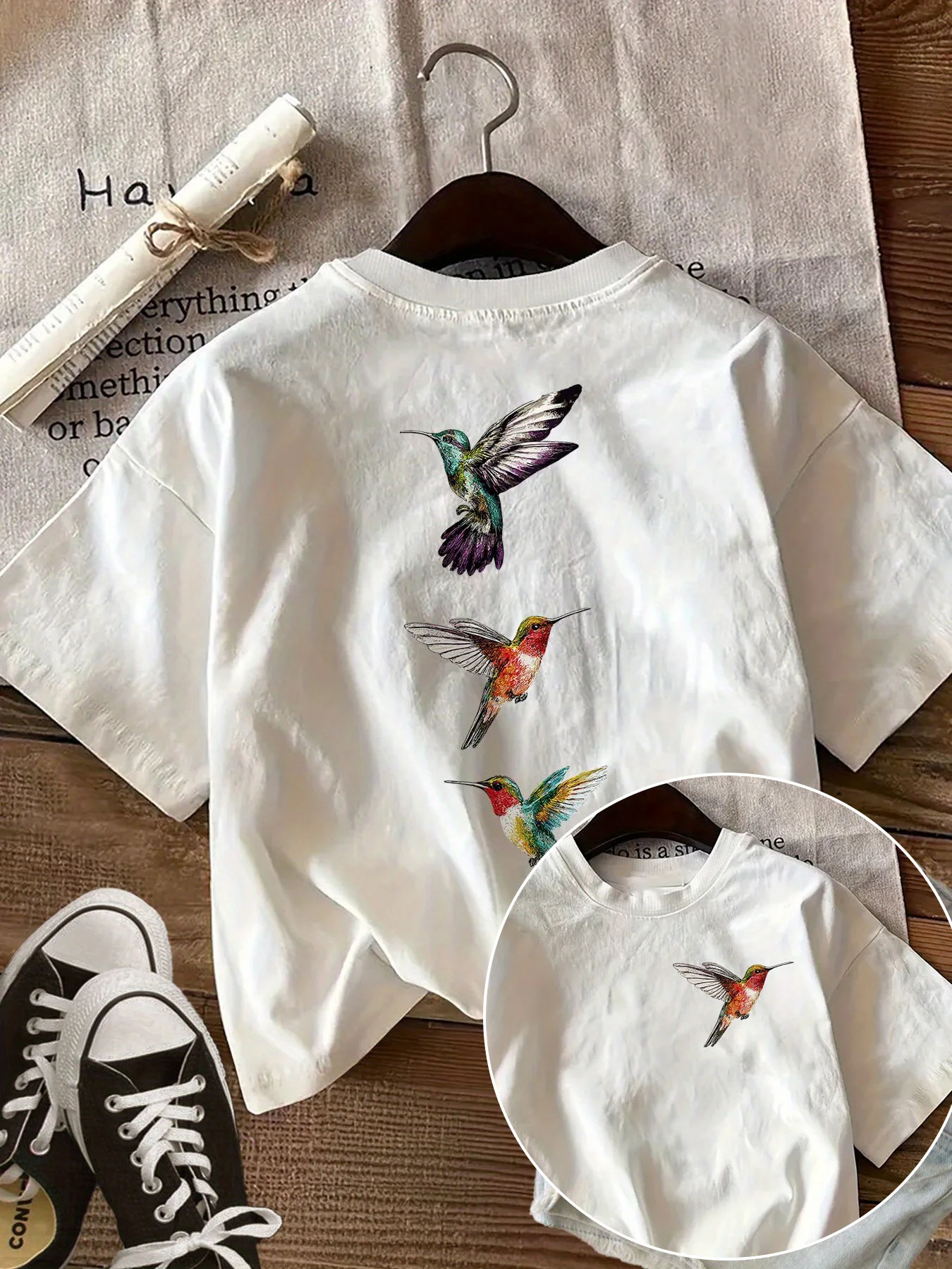 Casual Short-Sleeved Round Neck T-Shirt Featuring a Hand-Painted Hummingbird Design on Both The Front And Back