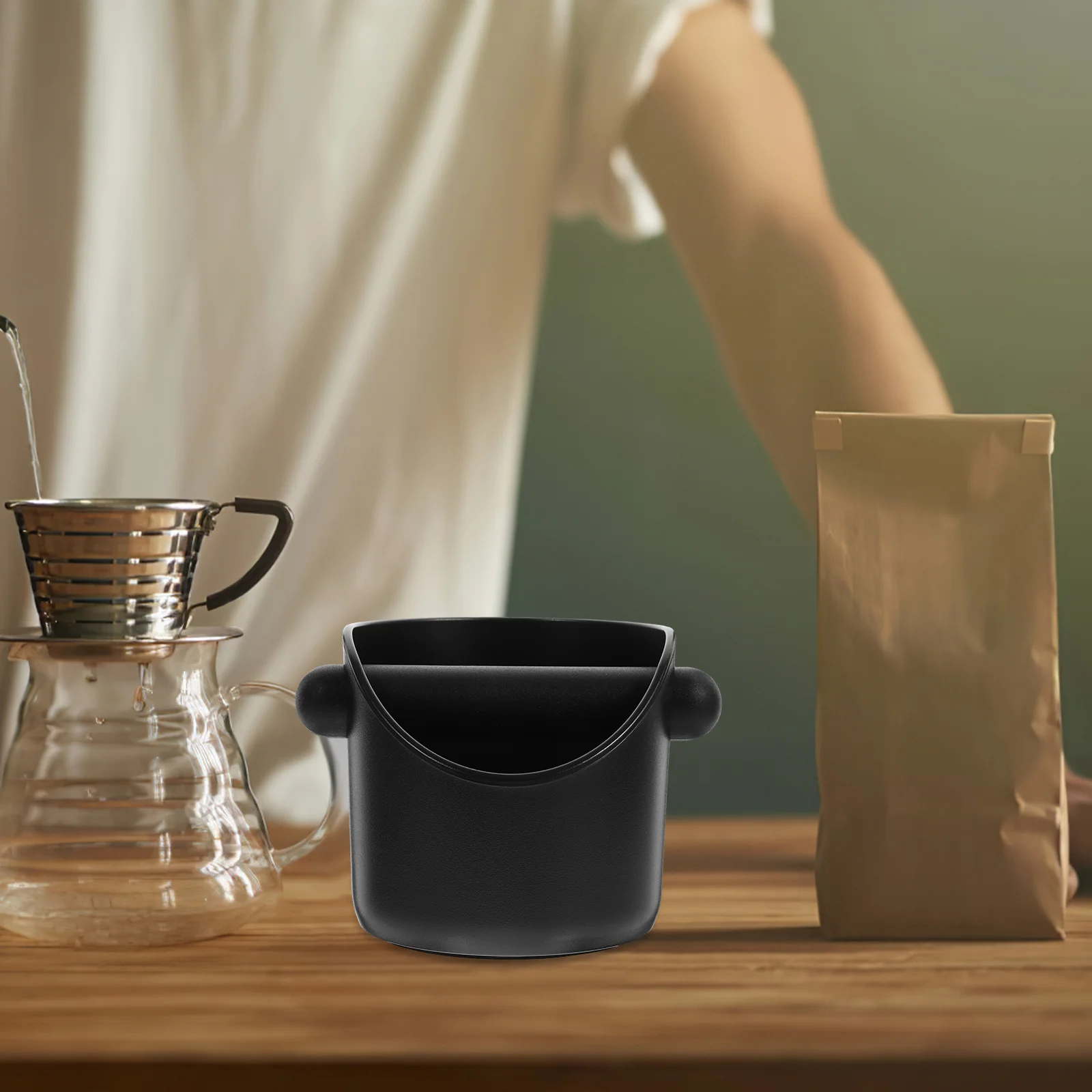 

Anti-Slip Coffee Espresso Grinds Waste Container Tool For Home Cafe Open Mouth Non-Slip Bottom Design Waste