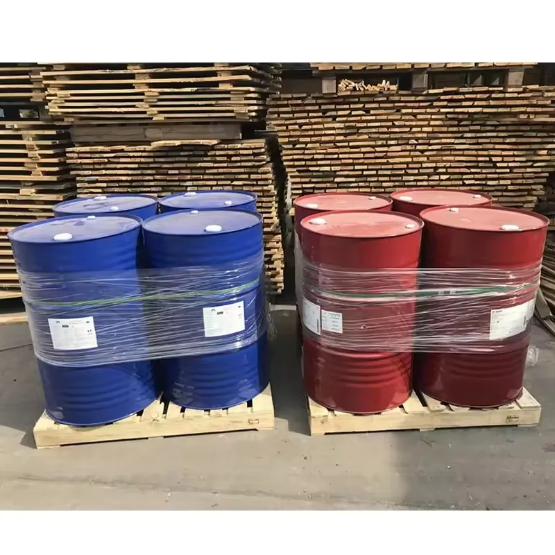 Pouring and Spraying a & B Component High-density Closed-cell Rigid Foaming Liquid MDI Polyurethane Spray Foam Good Price