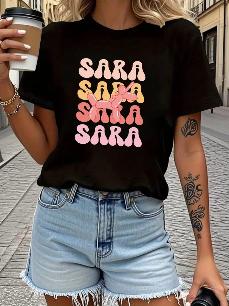 

Женская футболка с круглым вырезом и короткими рукавами с текстовым принтом «SARA» в форме воздушного шара на весну и лето