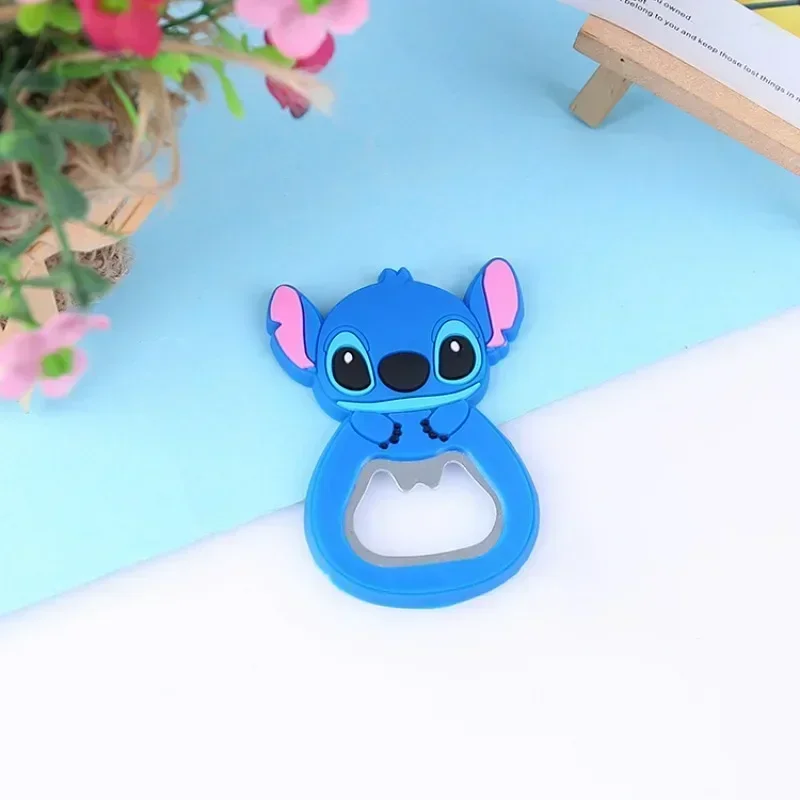 Abridor de botellas de dibujos animados de Disney Stitch, lindo adhesivo para refrigerador, Porte Clé, Kawaii, imanes de nevera para el hogar