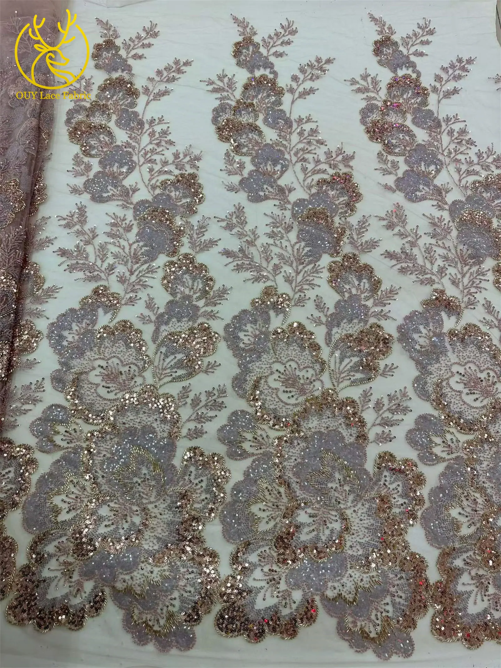 Afrikanischer Brautkleidstoff mit Perlen und Spitze 2026 Luxuriöse Nigerianische Stickerei Pailletten-Spitze Französische Tüllspitze für Brautkleider – Detail 12