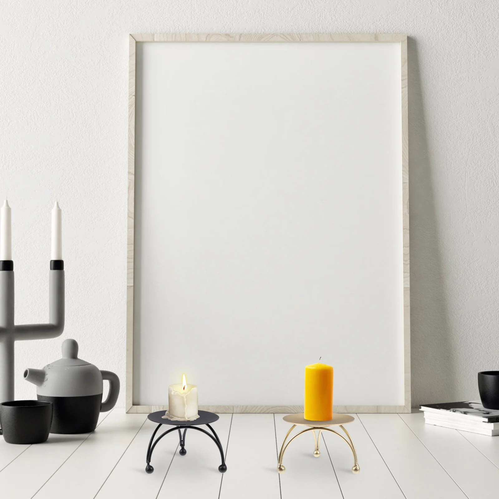 

2pcs Stand Chic Iron Holder For Home Desktop Decor Simple Round Candlestick Heat Resistant Table Ornament