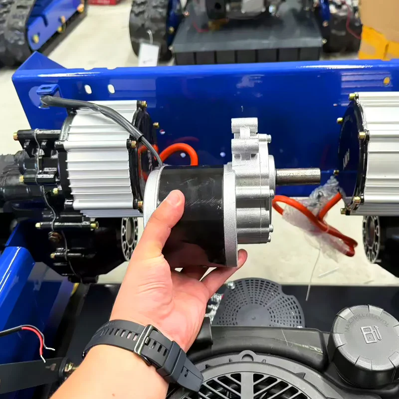 تخصيص عالية الكفاءة والتحكم الذاتي عن بعد جزازة العشب حديقة الروبوت مع مجرفة الثلج