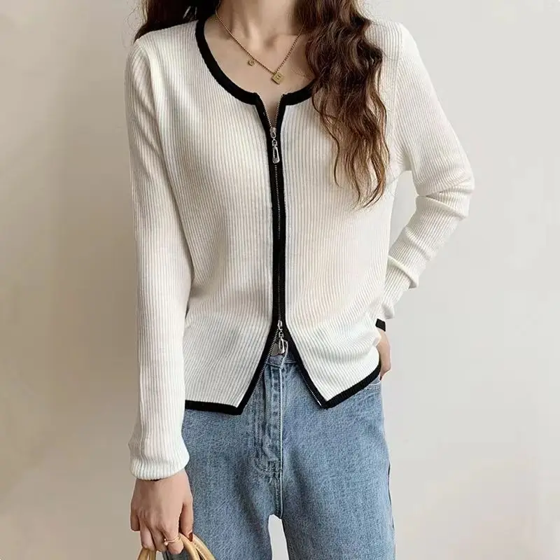 

Knitted Sweater Cardigan Women's Spring Western-style Top New Base Shirt Spring and Autumn Short Air-conditioned Shirt