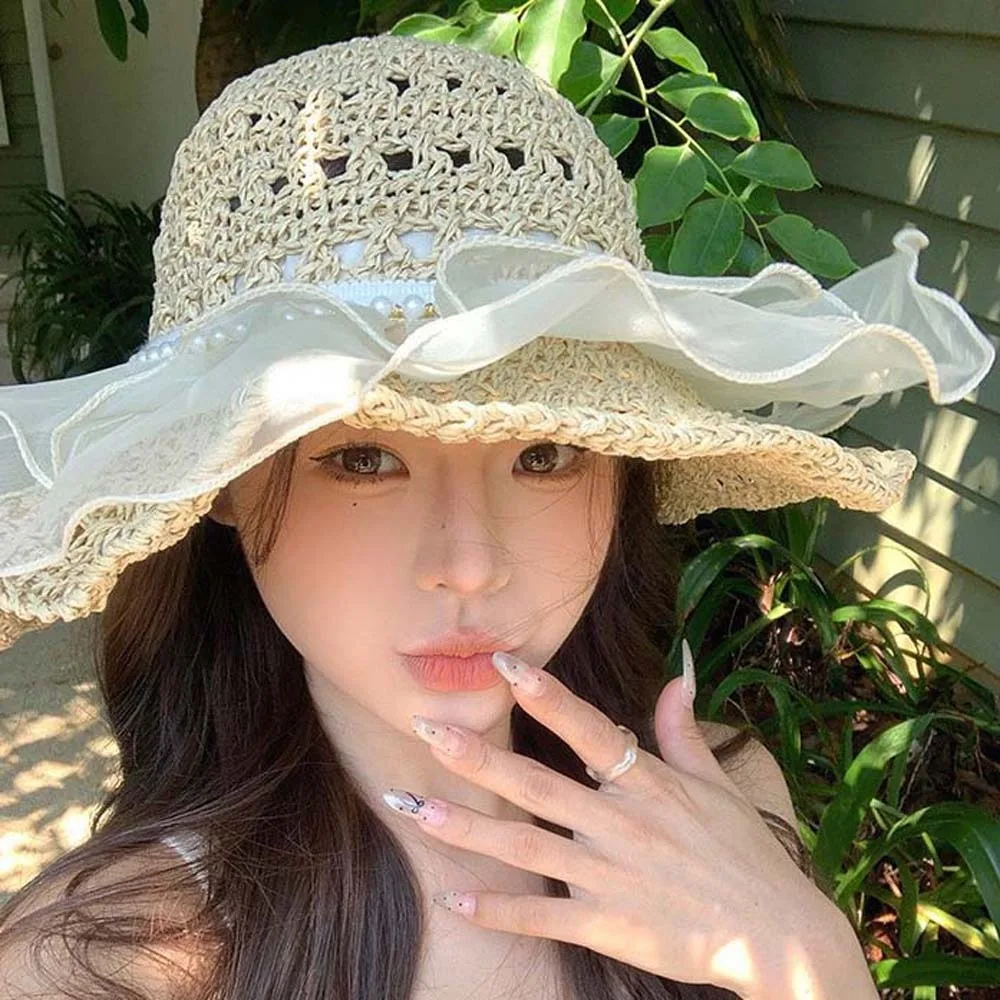 

Portable Lace Pearls Sun Cap Breathable Polyester Straw Weaving Beach Hat Lightweight Hollow Out Big Brimmed Woven Cap Seaside