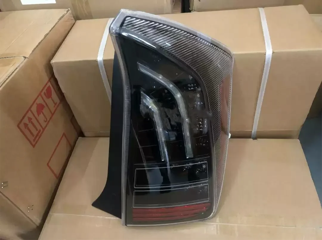 

Задний фонарь автомобиля, задний фонарь для Toyota Prius, тормозной фонарь заднего хода, указатель поворота