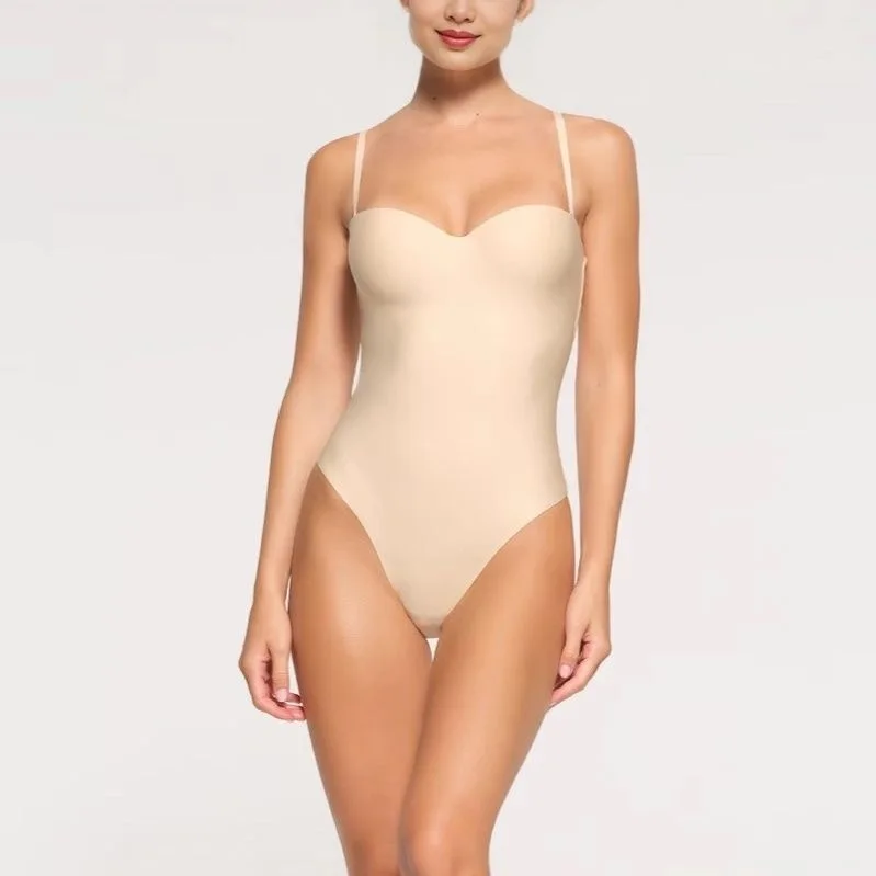 ملابس داخلية نسائية محسنة بدون خياطة مع حمالة صدر مدمجة وطبقة ضغط مزدوجة وخصر عالي من مزيج القطن بتصميم عملي وسروال قصير