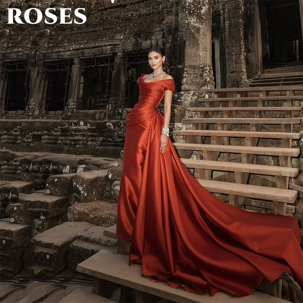 

ROSES Rust Red 프롬 드레 Off the Shoulder Prom Gown with Draped Mermaid Satin Ruched Party Dress for Formal Events Customized