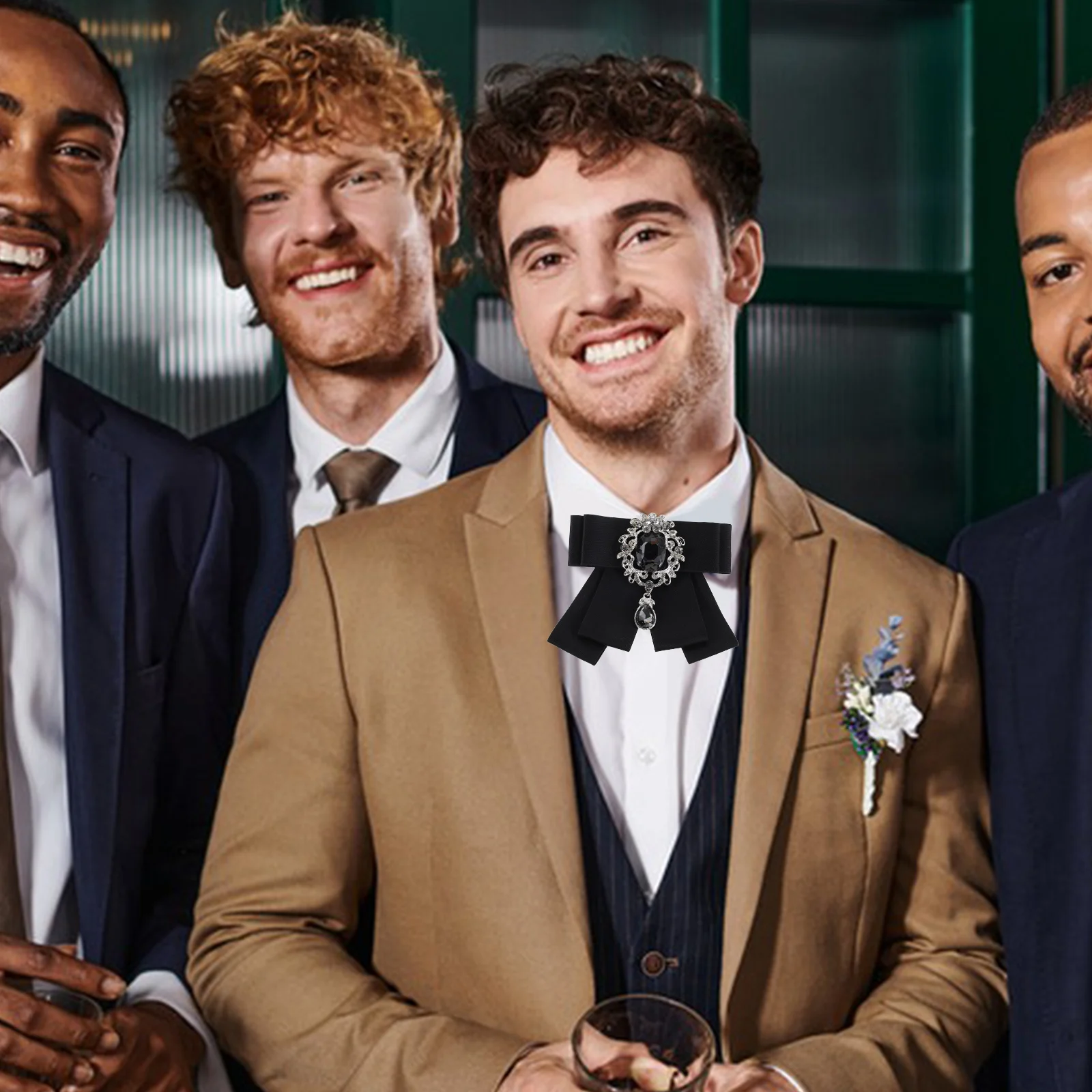 

Vintage Rhinestone Big Bowknot Men's Pre-Tied Bow Tie Brooch Lapel Pin Wedding Party Formal Suit Accessories Bow Ties