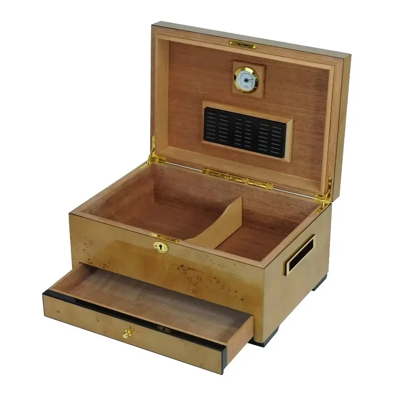 Handmade wood lacquered portable humidor with humidifier and hygrometer