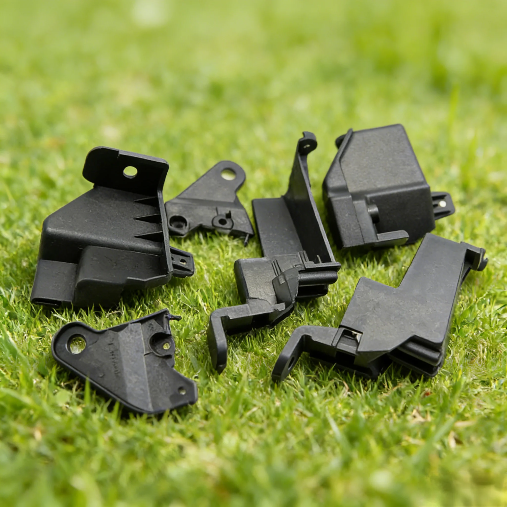 

Комплект для ремонта фар Lexus LX570 2015-2020: 1 пара, черные пластиковые кронштейны, основания фар, крепления фар