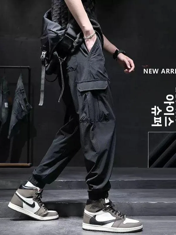 超薄型夏用アイスシルクメンズワークパンツカジュアルヴィンテージ多ポケット通気性カーゴパンツカフ付きポケットハンカチ