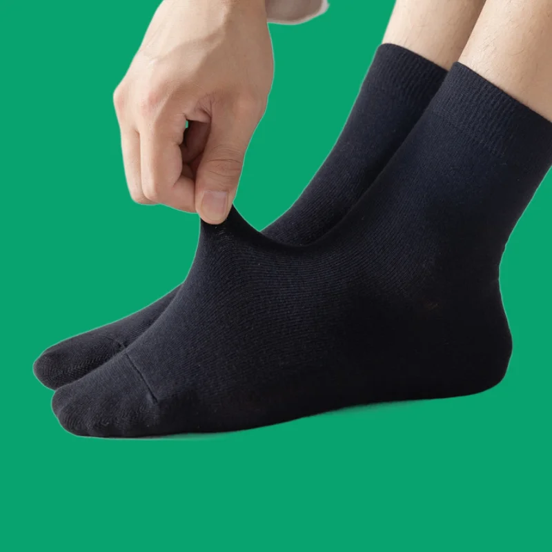 Calcetines de tubo medio de alta calidad para hombre, calcetín cómodo de absorción del sudor, transpirables, de negocios, 5/10 pares