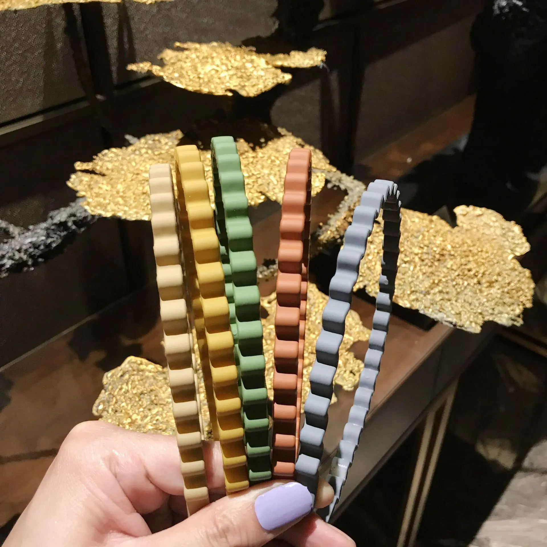 New Fashion All-match Acrylic Wavy Frosted Candy Color Geometric Headband Hairband for Women Girl Hair Accessorie Headwear