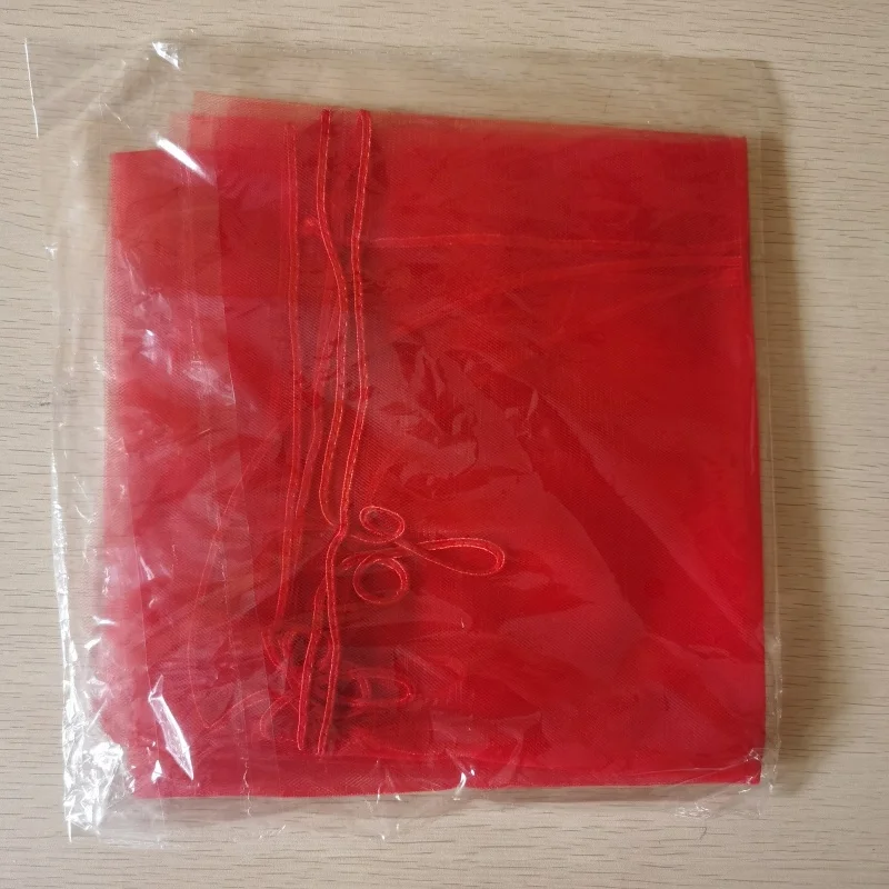 One Layer Women Short Sheer Tulle Wedding Veil Red Applique Patchwork Trim Bridal