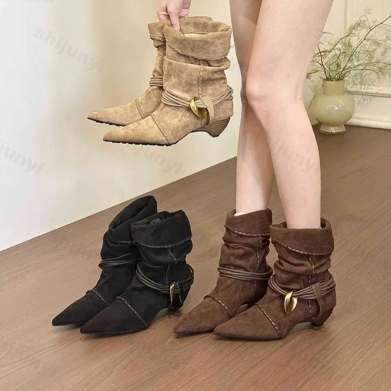 

Woman Ankle Boots 2025 New Autumn Suede Leather Pleated Women Pointed Toe Western Cowboy Boots Fashion Short Luxury Woman Boots