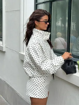 HH Woman Autumn Long Sleeves Turtleneck Zipper With Pockets Drawstring Casual Coats Women Fashion Polka Dot Printed Jacket 2