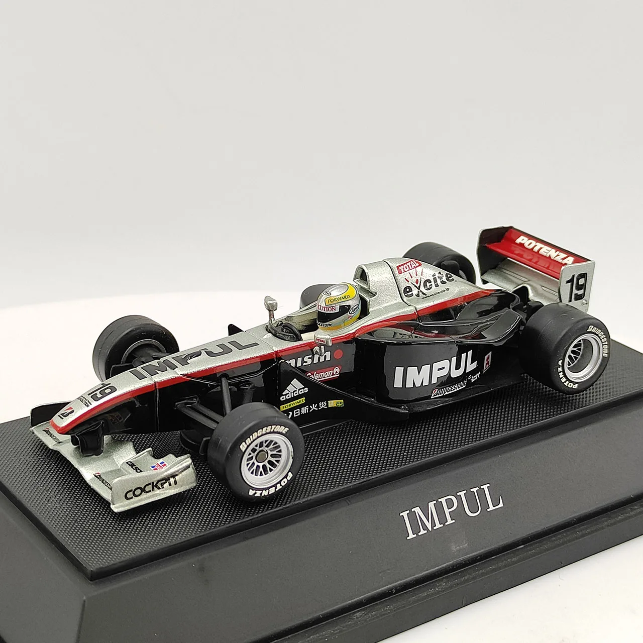 عيب دييكاست EBBRO 1:43 مقياس فريق IMPUL # 19 نموذج سيارة من خليط معدني للسباق على شكل صيغة يابانية، لعبة قابلة للجمع، هدية تذكارية