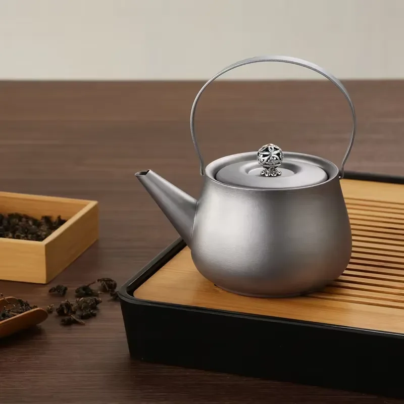 Portable Double Layer Vacuum Pure Titanium Tea Set Seamless Heat Resistant Travel Coffee Pot With Cups For Outdoor Camping