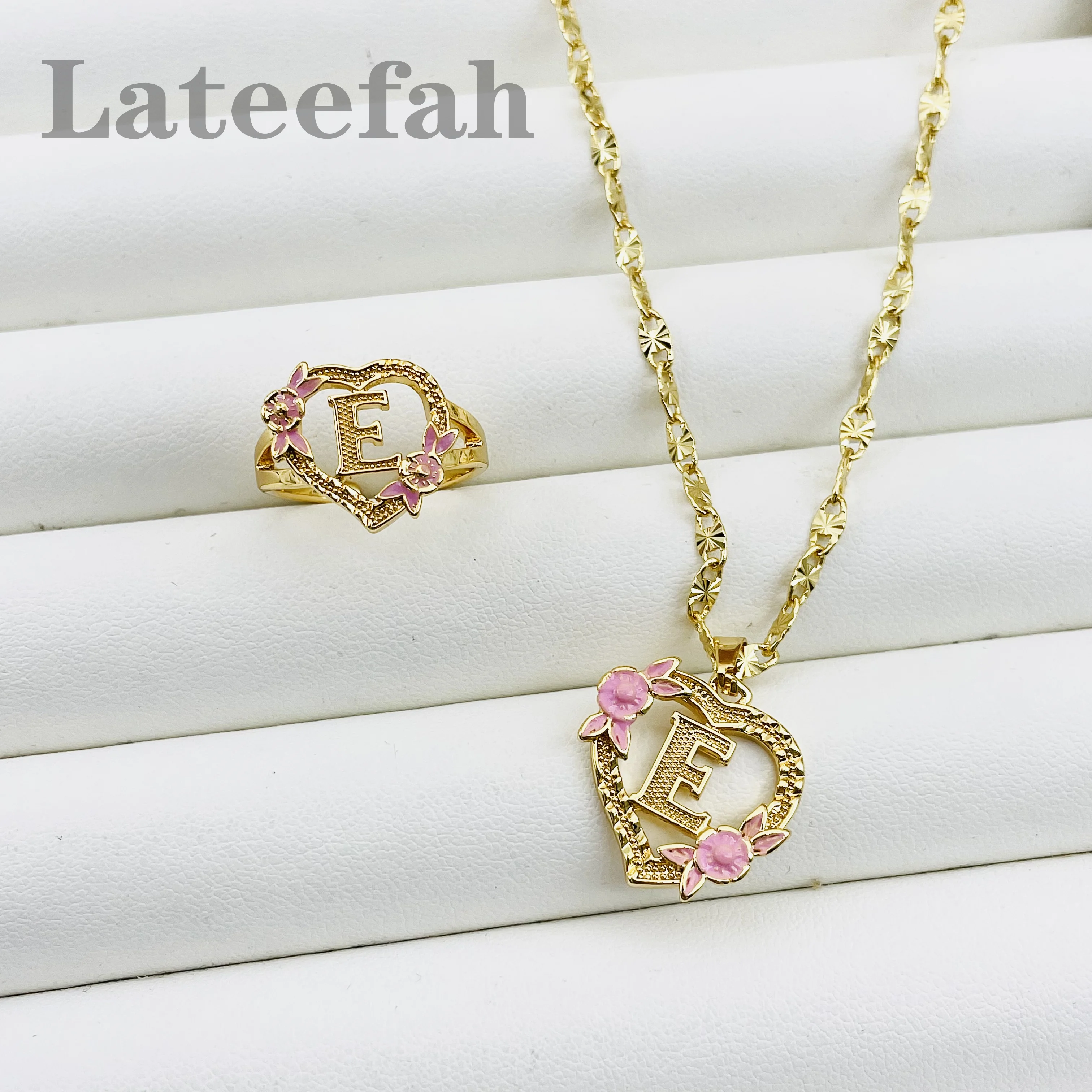 

Lateefah New 26 English Letters Flower Hollow Love Creative Heart Women's Ring Necklace Set