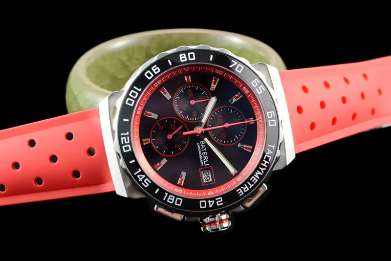 Chronograph Sport Mens Watch VK Quartz Stainless Steel Case Red Rubber Strap Ceramic Bezel Boys Watches 6 Hands Date Day Display