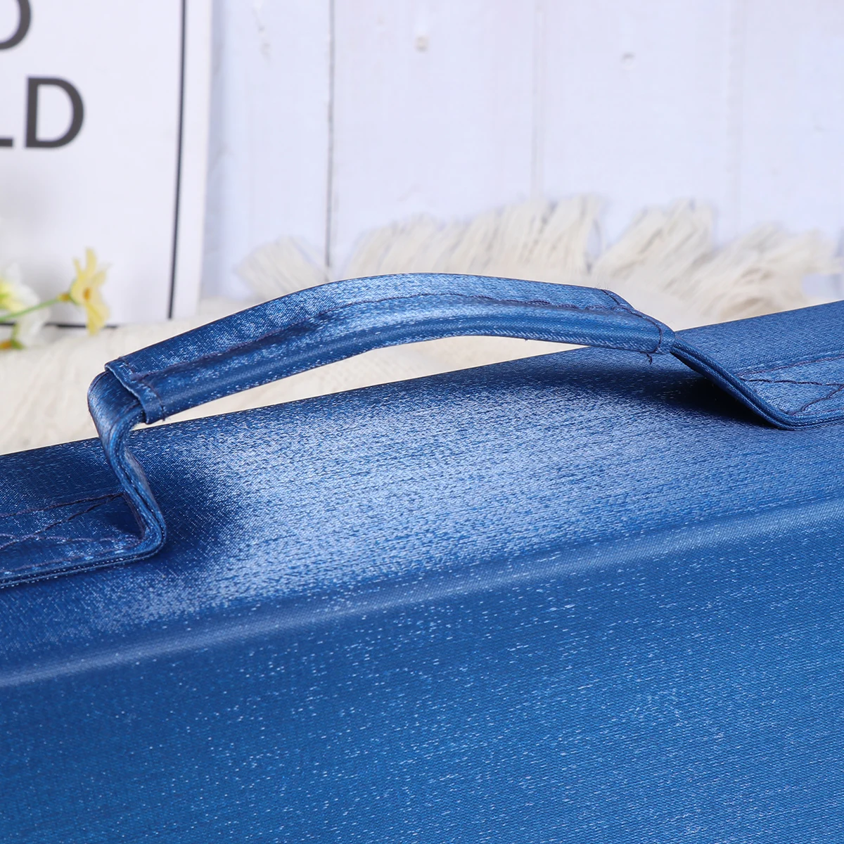 

Mercerized Cloth 128 Pieces CD Storage Pouch Large Capacity Handheld CD Bag Fashion CD Supplies (Blue)