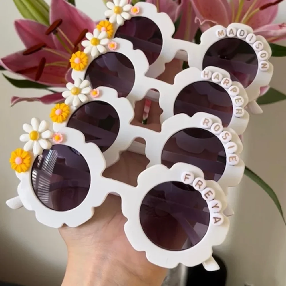 

Personalised Daisy Flower Girl Party Decoration Wedding Day Proposal Bachelorette Party Easter Egg Hunt Gift Travel Kids Gift