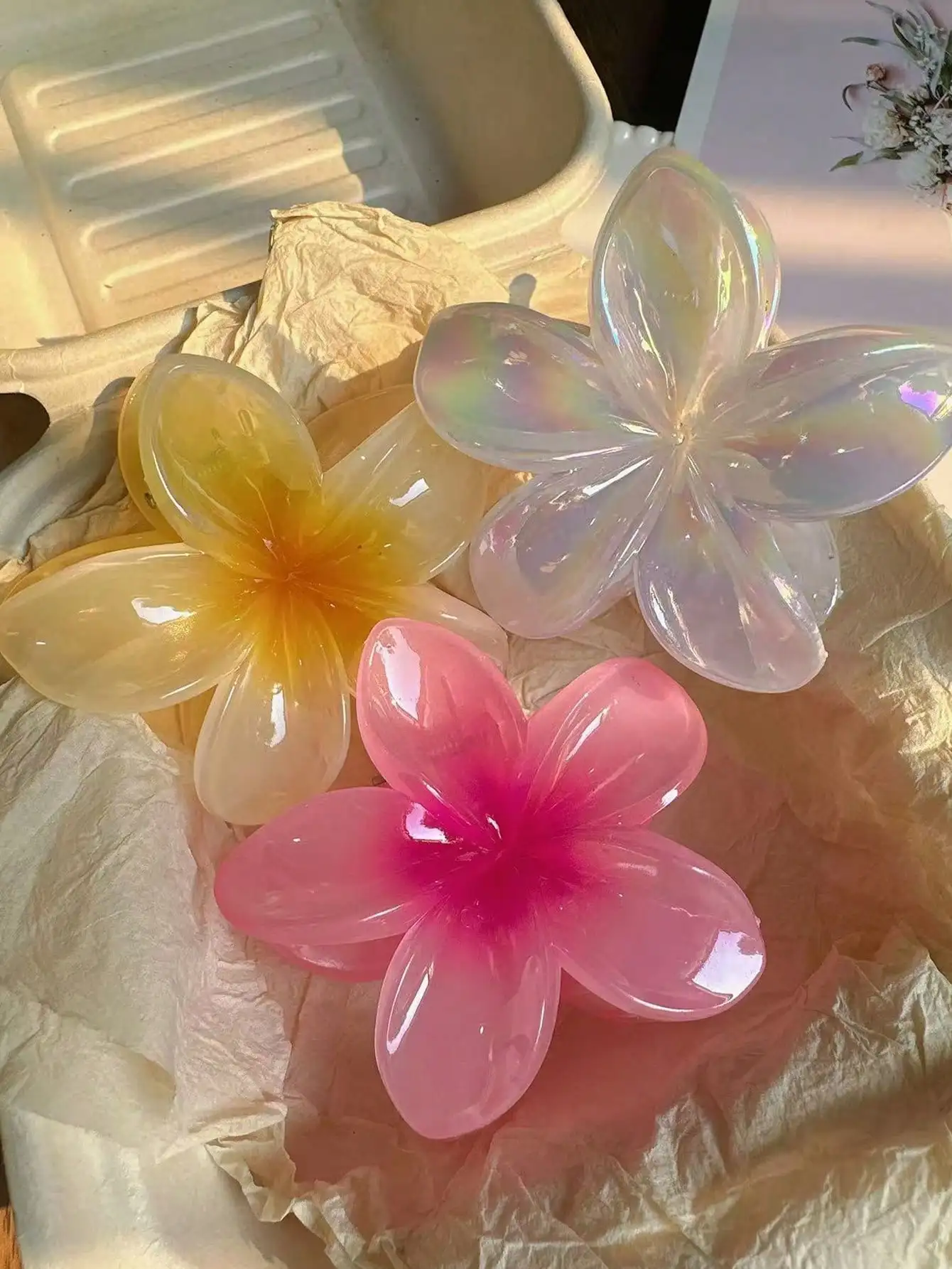 

3pcs/Set 8cm/3.15" Tie Dye Floral Design Marble Texture Water Wave Clips In Deep Blue, Light Blue And Beige, Suitable For Women, Elegant, Minimalist, Versatile For Daily, Party, Work, Travel, Back To School, School Outfit, Hair Accessories Summer Claw Cli