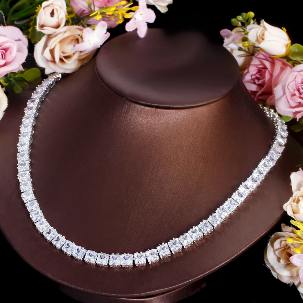 CWWZircons Sparkling White Cubic Zirconia Setting Chic Tennis Link Chain Wedding Bridal Party Choker Necklace for Women CP095