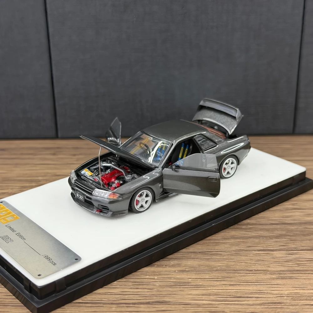 Ready stocks PGM 1:64 R32 MetallicGrey Diecast  Limited Edition Alloy Full-Open collectible Car Model