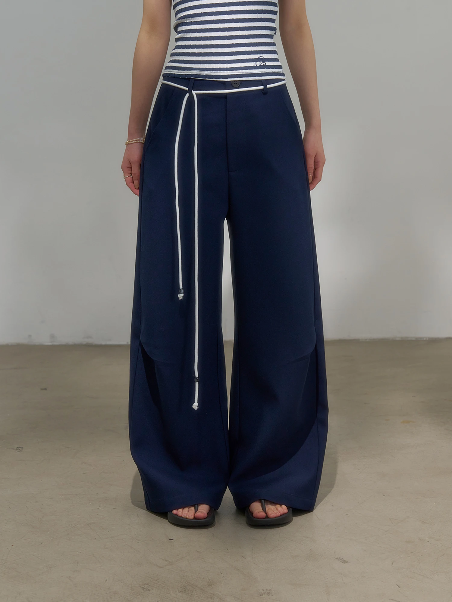 

INSLiiSA Women's High Waist Wide Leg Casual Pants Slim Fit Spring New Sle Heightening Unique Design Sensation Bend Knife Pants