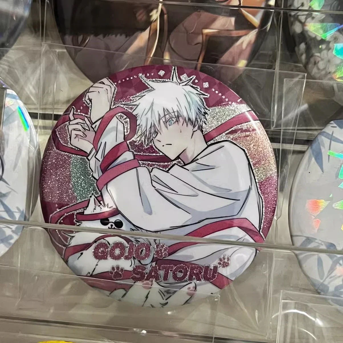 لعبة أنيمي Jujutsu Kaisen ، Satoru Gojo تأثيري ، بروش وردي لطيف ، شارة صفيح ، قلادة حقيبة ظهر ، عيد ميلاد ، تخرج ، هدية عيد الميلاد