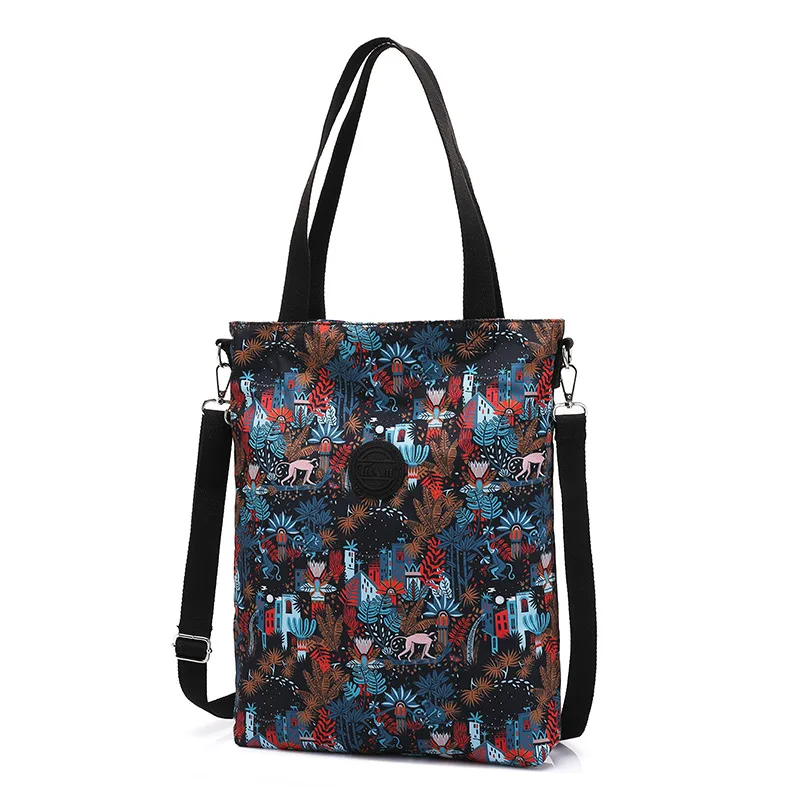 

Designer Style Large Capacity Nylon Shoulder Bag, Waterproof Crossbody Messenger Purse, Lightweight Handbag for Women