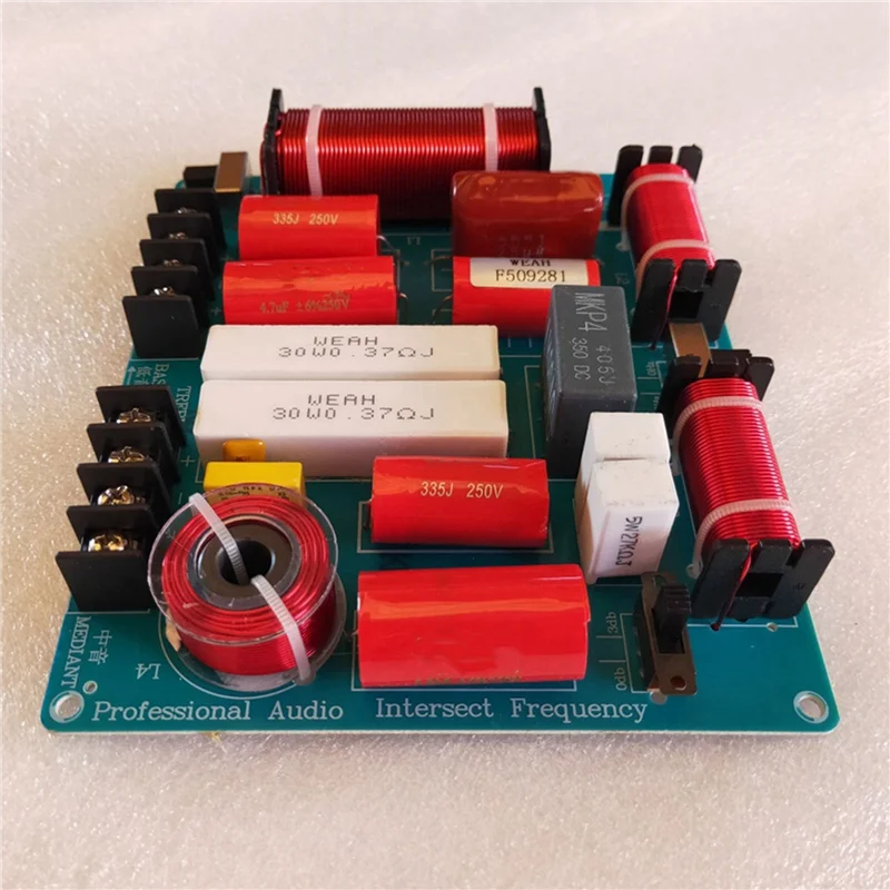 

SQPP-4X 350W 3 Ways Frequency Divider Board KTV Stage Speaker Crossover Audio Treble Mediant Bass 3 Way Crossover Divider