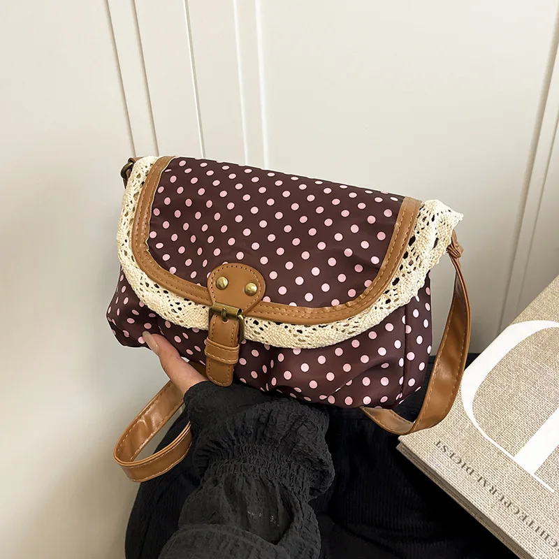 French Retro Dot Women Shoulder Bags Sweet Lace Ladies Flap Crossbody Bag Purse Elegant Portable Female Lightweight Handbags