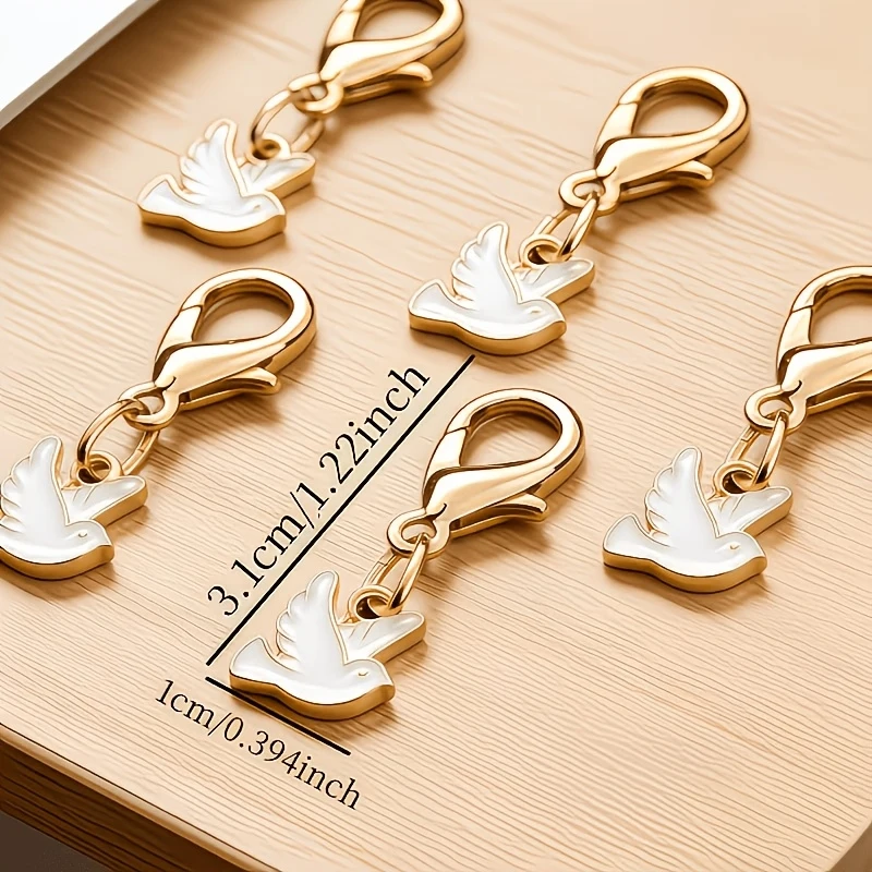 32pcs Mini Dove Keychain Set – Zinc Alloy, Thanksgiving Christmas Gift for Friends Girlfriend Brother Colleagues