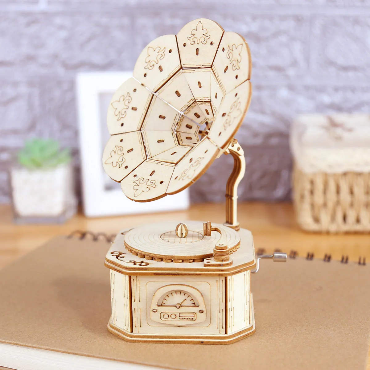 Gramophone Music Box 3D Three-dimensional Building Block Puzzle Handmade Toy Desktop Ornaments Holiday Gift Wood Crafts