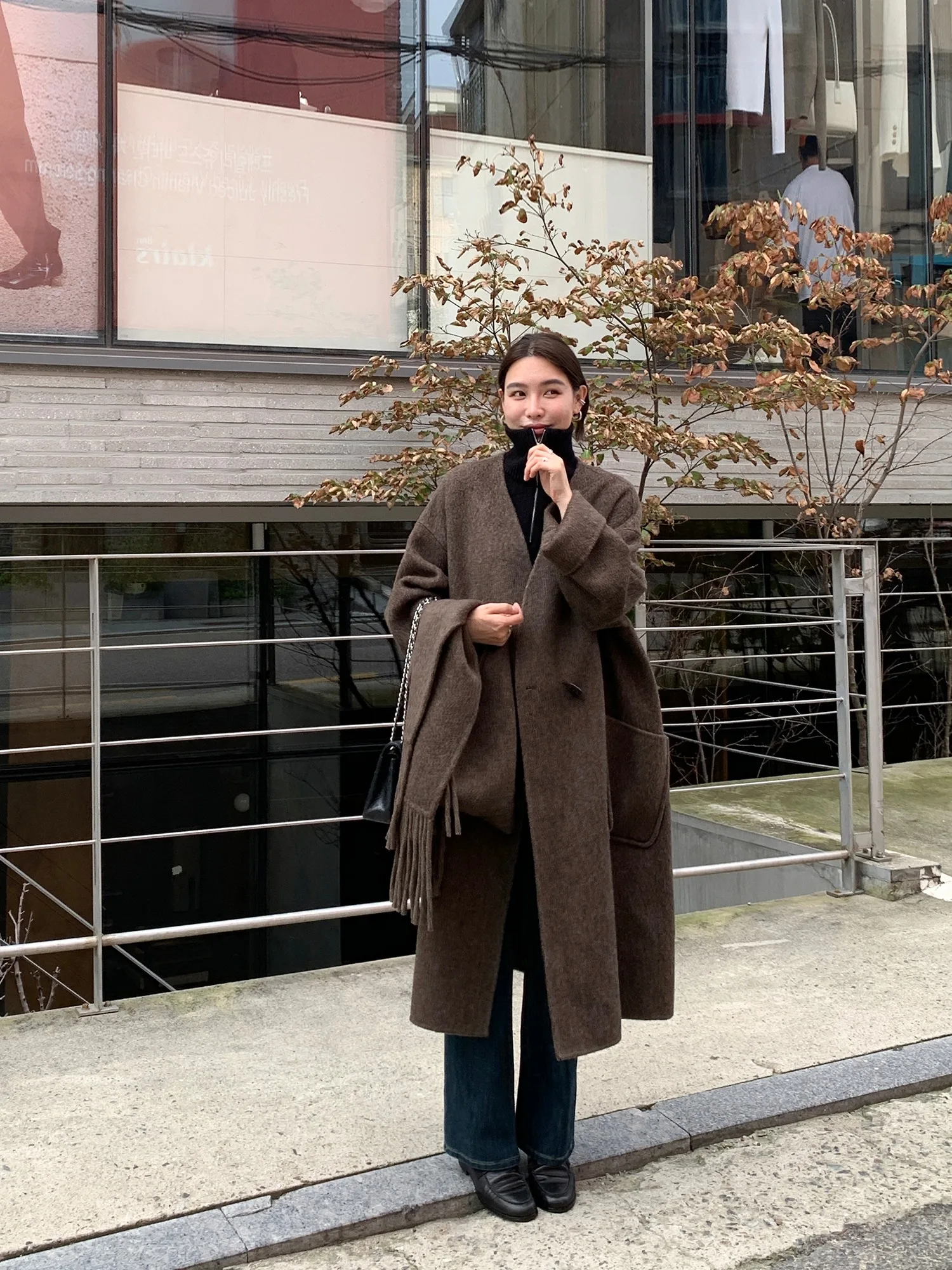 

Double-Sided Woolen Coat Women's Loose Silhouette Camel down Thiened Woolen Tweed Jaet Korean Sle Long Sve V-Ne