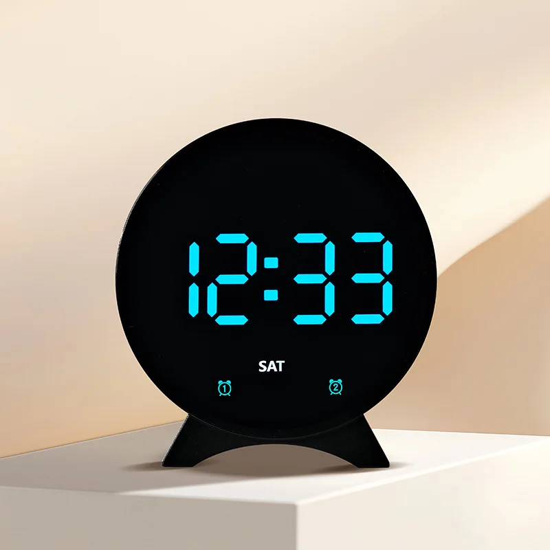 USB-betriebener digitaler DST-Wecker TEMP Datum Woche Anzeige 3-stufige Helligkeit 2 Alarme Nachtmodus Tischuhr 12/24 Stunden LED-Uhr – Detail 2