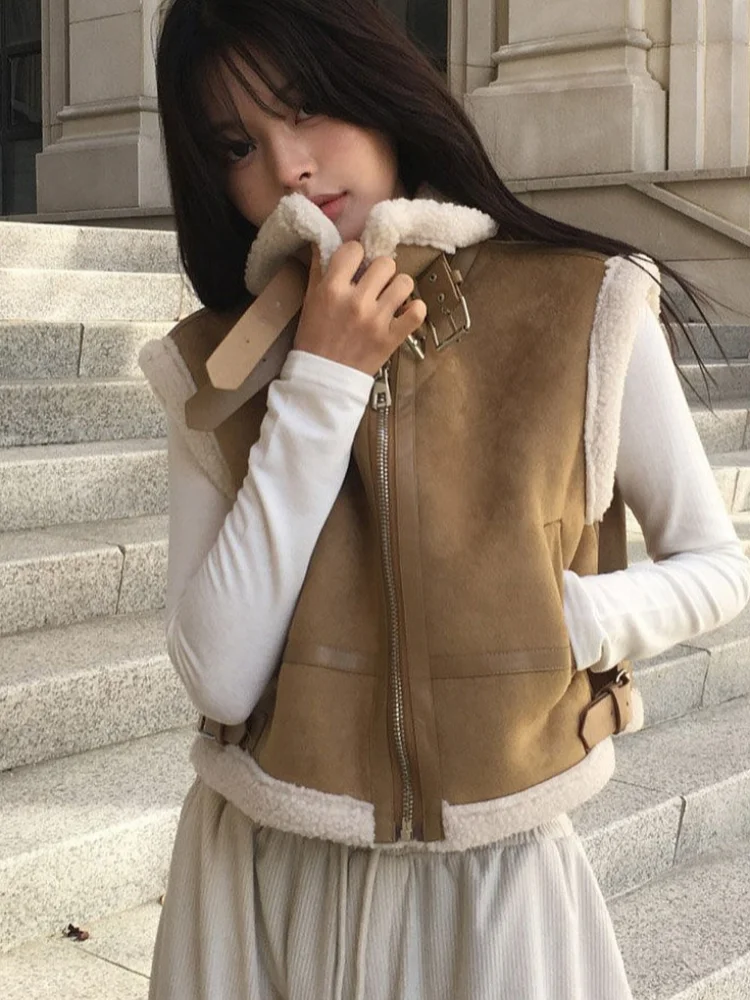 

Women Solid Suede Lamb Fur Vest Casual Lapel Sleeveless Zipper Pocket Loose Waistcoat Lady Autumn Daily Commute Street Vests