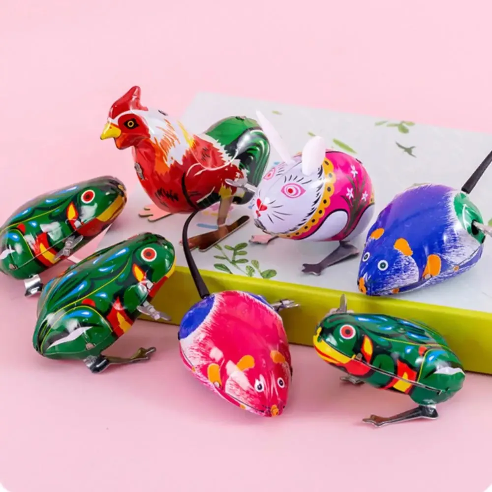 1/4Pcs Wind-up Animal Toy Nostalgic Vintage Kids Adults Clockwork Spring Metal Jumping Frog Rooster Rat Rabbit Wind-up Party Toy