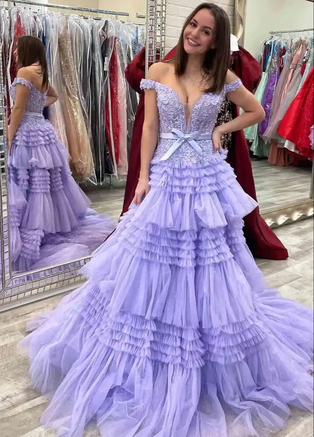 

Luxury Off the Shoulder Prom Dresses With Bow Belt Sparkly Sweetheart Tiered Pleats Sequins Chic Graduation Birthday Party Gowns