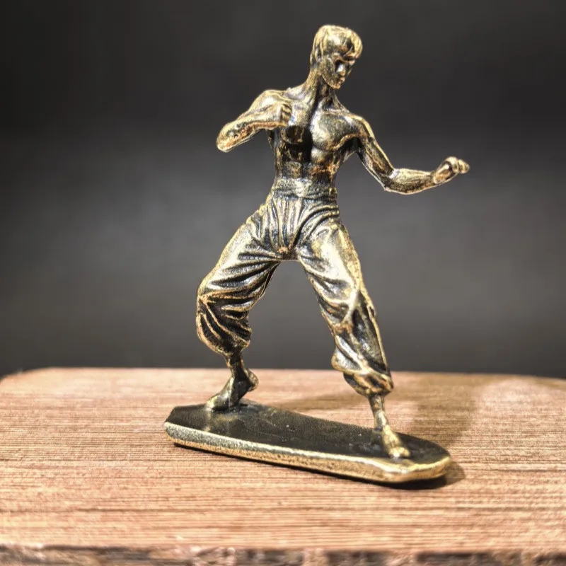 Solid Brass Bruce Lee Statue Figurine Kung Fu Superstar Mini Copper Sculpture Desktop Home Office Decor Ornament