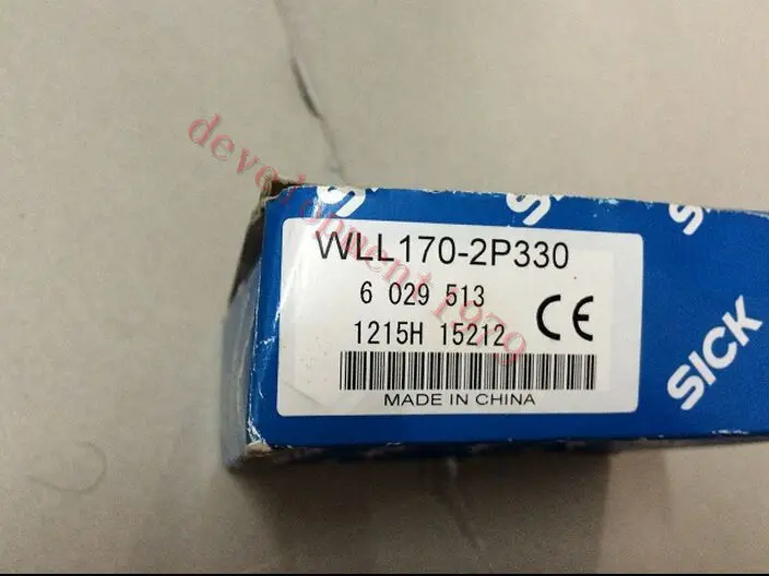 

WLL170-2P330 SICK Photoelectric Switch New