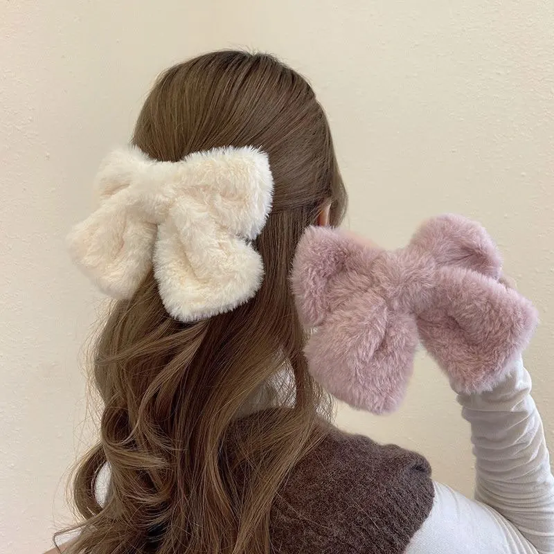 

Y2k Plush Women's Hair Clips Fashionable Sweet Wedding Gifts Daily Casual Party Party Side Clip Ladies Hair Accessories 2025 New