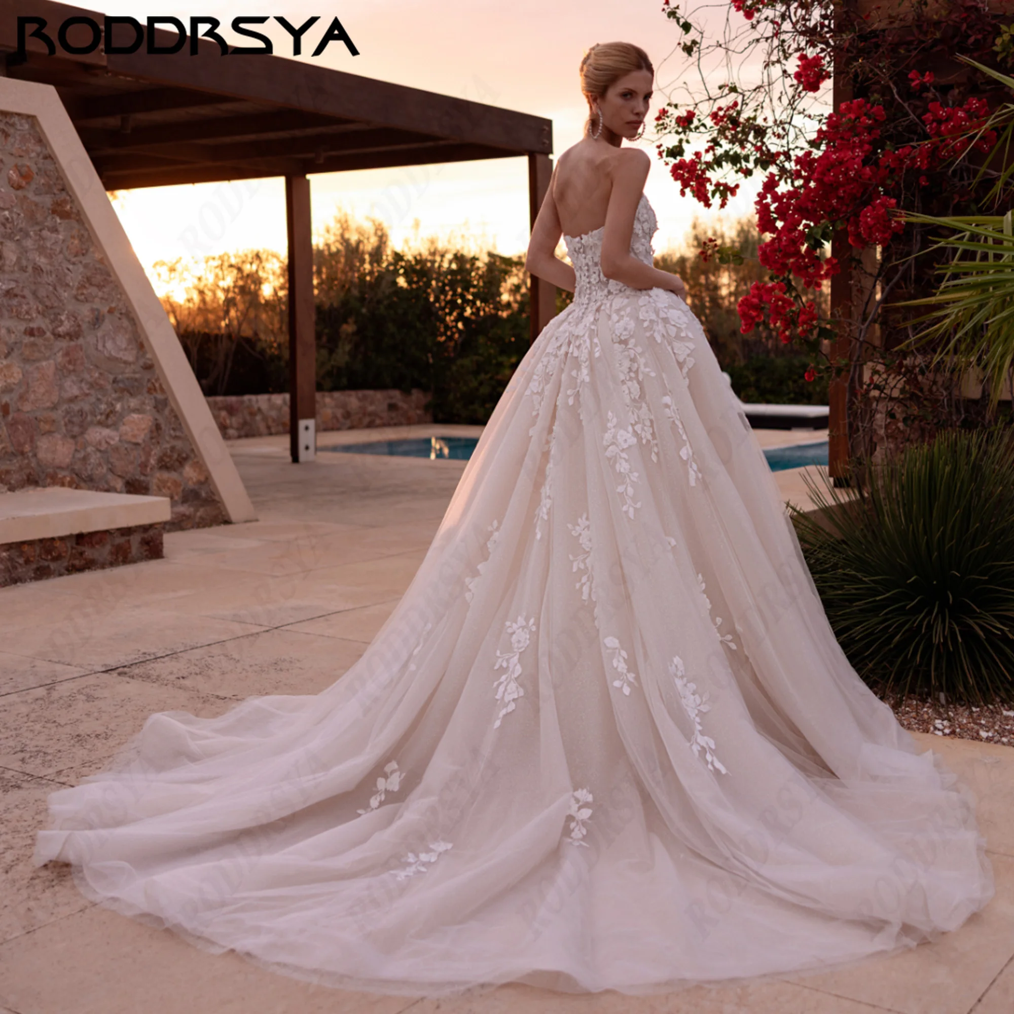 RODDRSYA Customized Sweetheart Tulle A Line Women Wedding Dress Sheer Long Lace Sleeve Bridal Gown 2026 Elegant Vestido De Novia