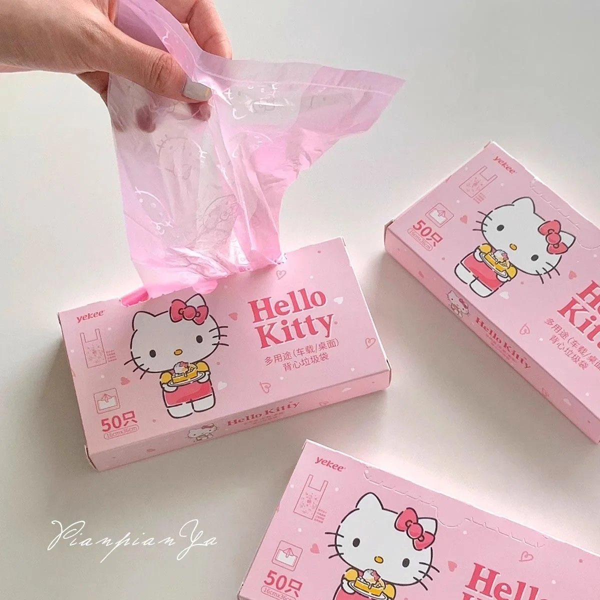 Neue Sanrio HelloKitty Kreative Rosa Nette Einfache Auto Müll Tasche Einweg Küche Kunststoff Tasche Tragbare Schreibtisch Müll Lagerung Tasche